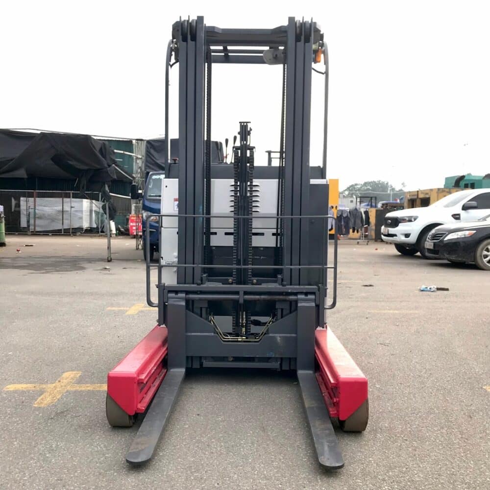 xe nâng điện lithium