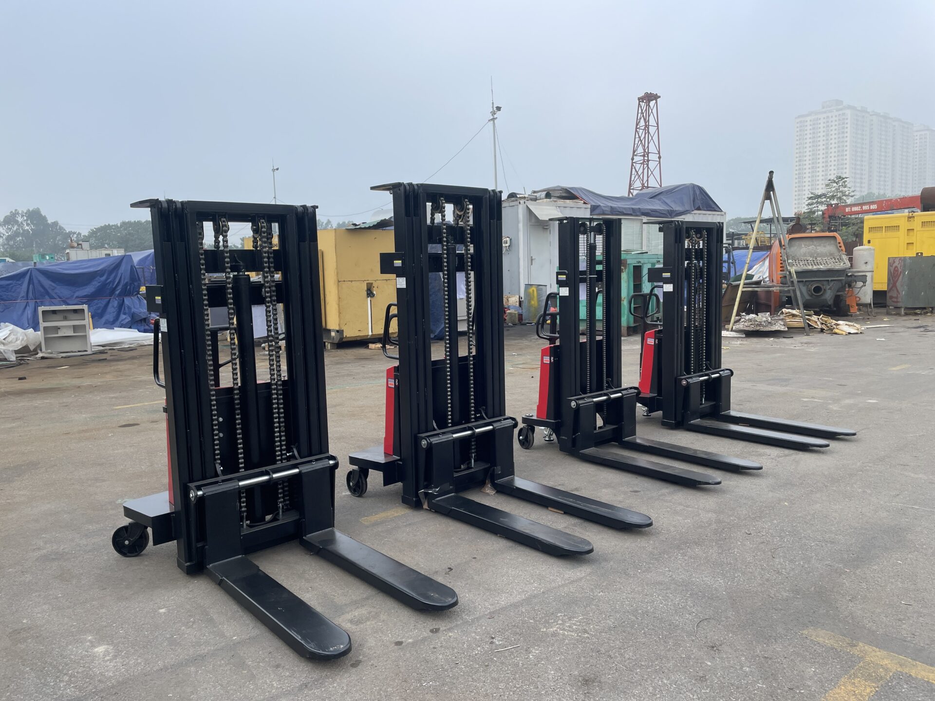 Giới thiệu Xe nâng điện mini 2 Giới thiệu Xe nâng điện mini
