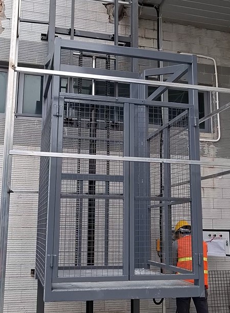 cung cấp thang nâng hàng thủy lực 250kg 500kg