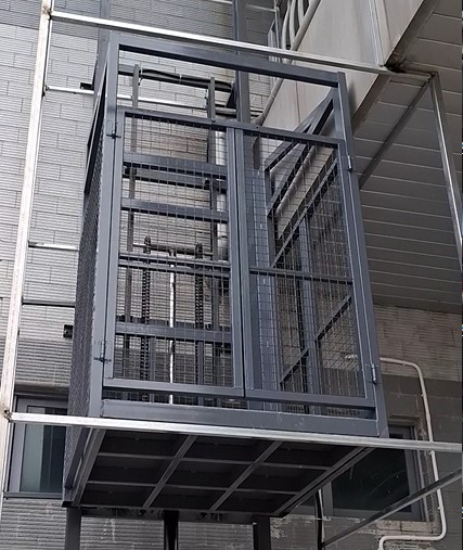 Thang Nâng Hàng Nhập Khẩu Giá Rẻ