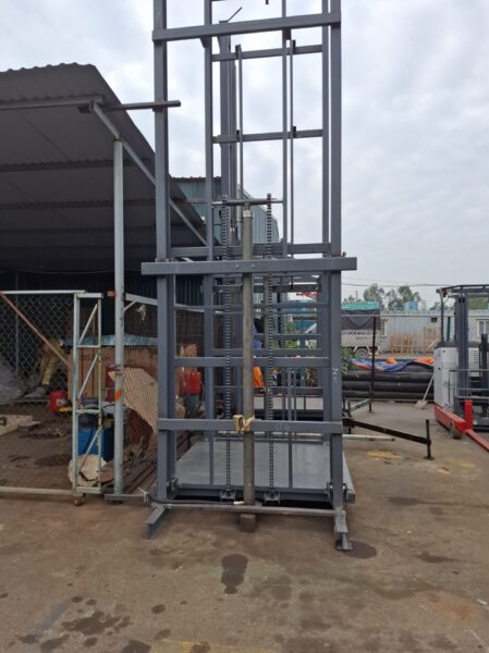 Thang Nâng Thủy Lực nhập khẩu chính hãng Waylift 3 Thang nâng thủy lực nhập khẩu