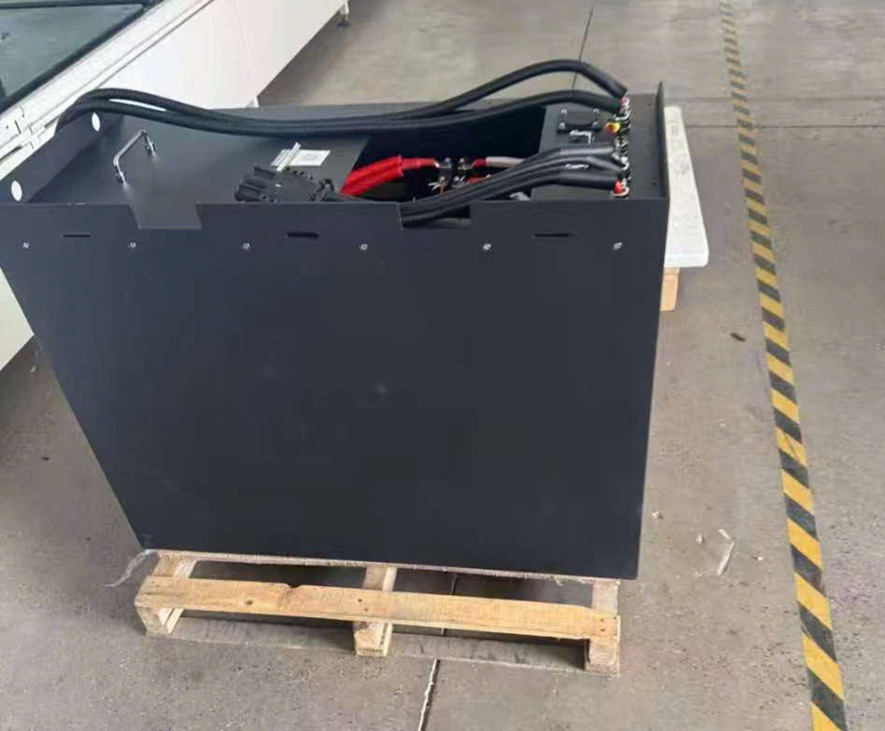 Bình ắc quy xe nâng diện
