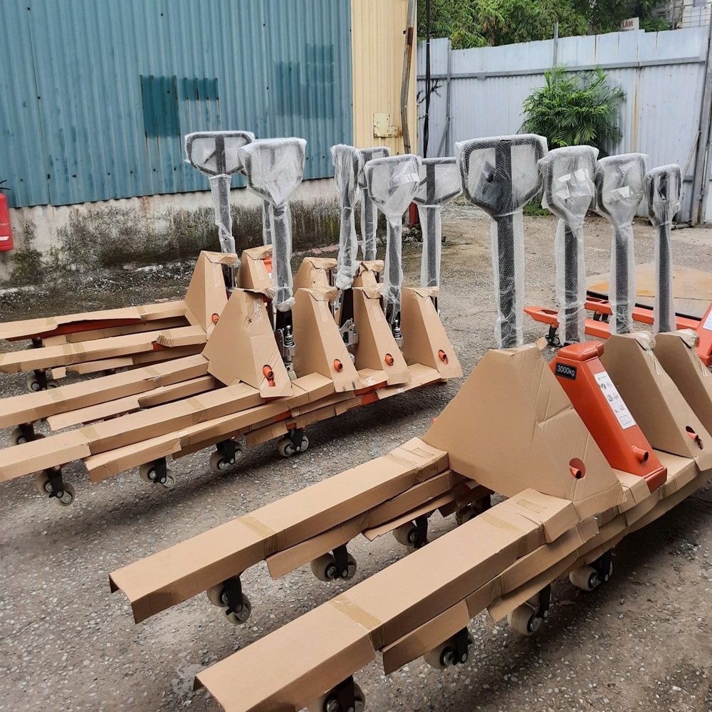 xe nâng tay 3 tấn