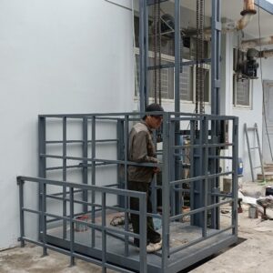 thang nâng xe máy thủy lực 300kg