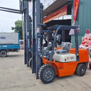 Tổng quan về xe nâng dầu 3.5 tấn