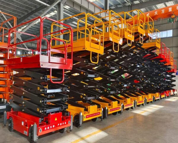 xe nâng cắt kéo 500kg maihui