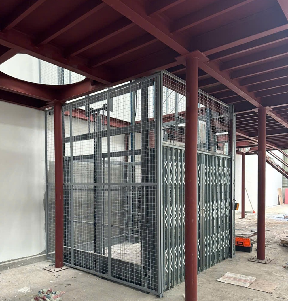 báo giá thang nâng hàng thủy lực 1 tấn cho nhà xưởng tại bắc ninh